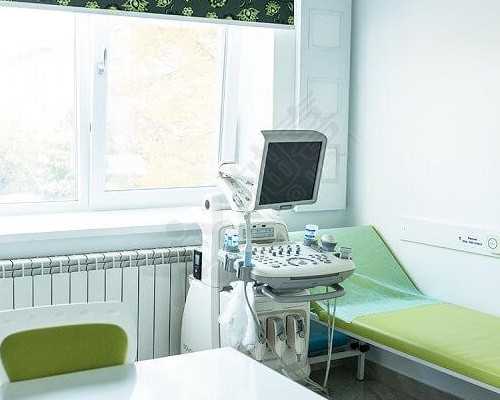 重庆代生一次多少钱 重庆第三代试管婴儿医院好，费用如下 ‘四维咋看男女准